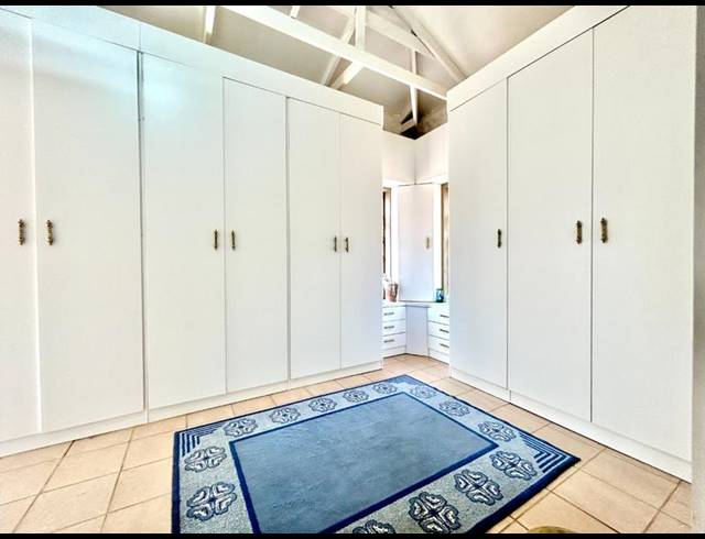 FARM FOR SALE IN SCHIETFONTEIN AH